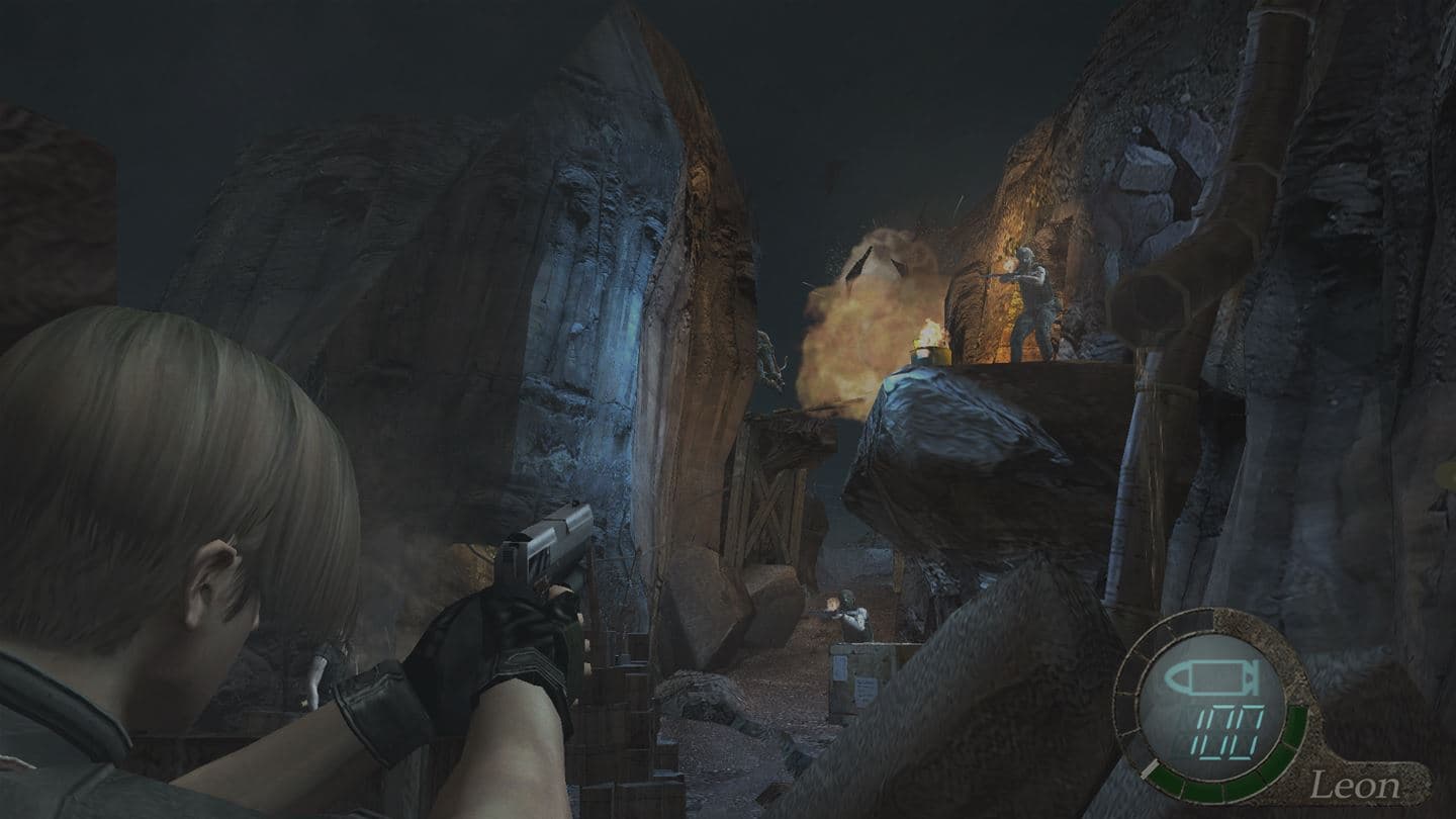 Resident Evil 4 (2005) screenshot 2